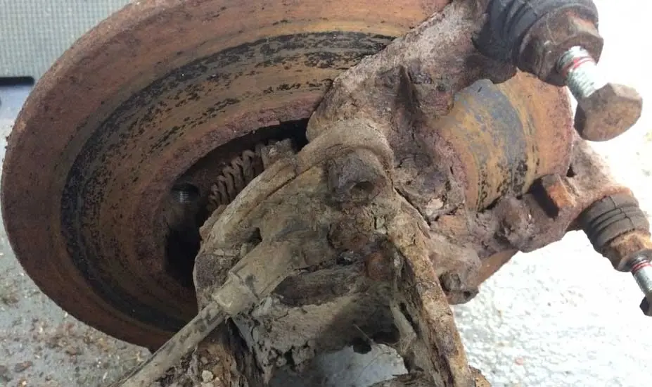 Rusty axle