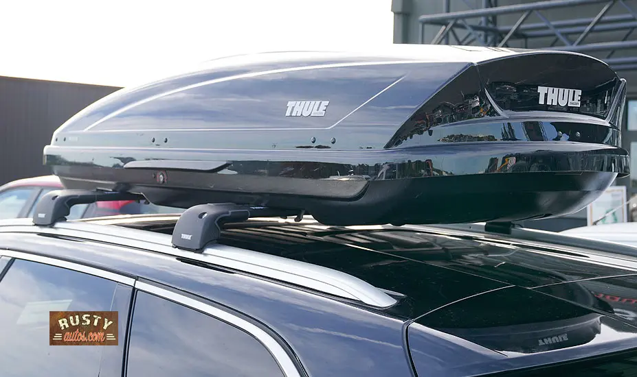 Thule cargo box on car